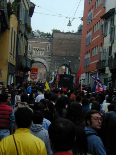MAYDAY 002
