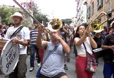 manifestanti pacifici