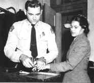 CLiCCA X VeDeRe L'iMMAGiNe ORiGiNALe